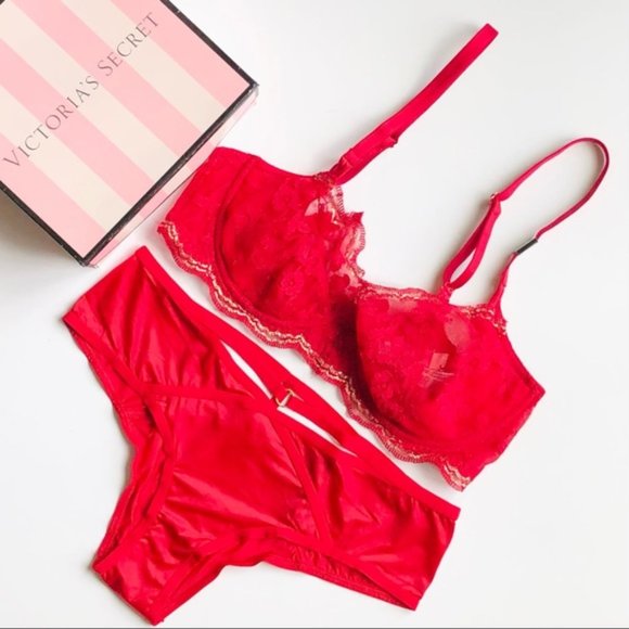 Victoria's Secret Other - 32DDD/SMALL Victoria’s Secret red lingerie set